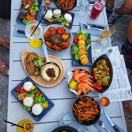 Ξενοδοχείο L'alcove Restaurant 3*