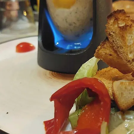 L'alcove Restaurant فندق 3*
