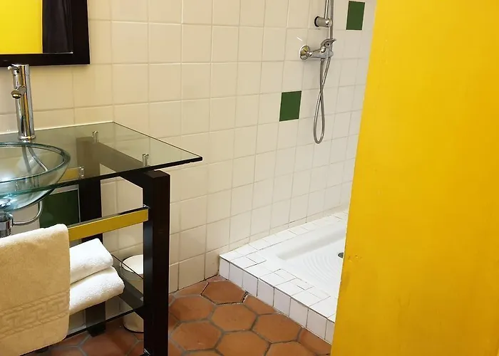 L'alcove Restaurant فندق